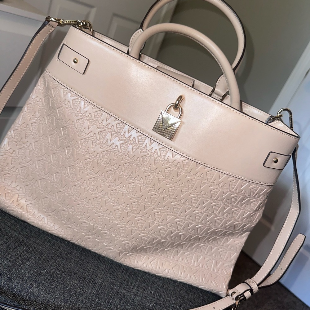Michael Kors Beige Tote Bag